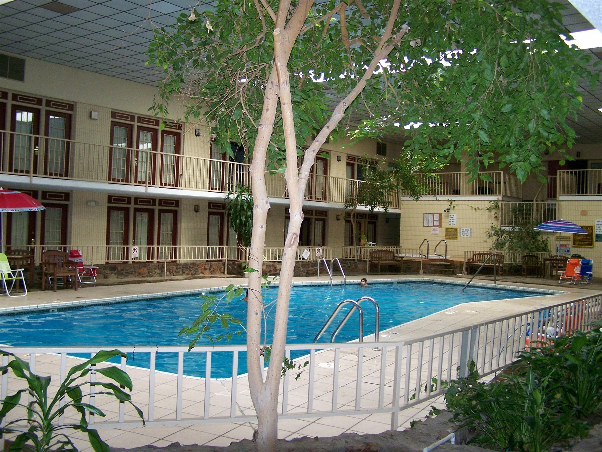 Seasons Inn And Suites Fort Smith Extérieur photo